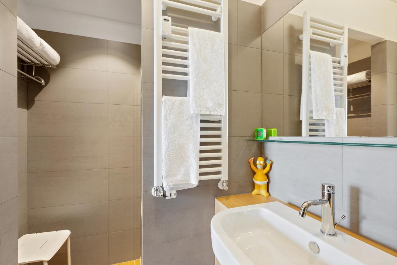 Bed & Breakfast San Calocero - Private Bathroom - Wi-Fi Милано Екстериор снимка